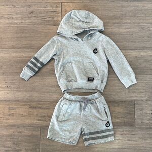 Volcom boys set